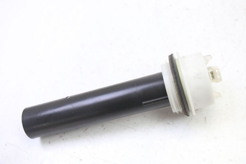 photo de BRANDSTOFNIVEAUMETER TANK PEUGEOT SATELIS 250 (2006 - 2012) - Hoofdaanzicht