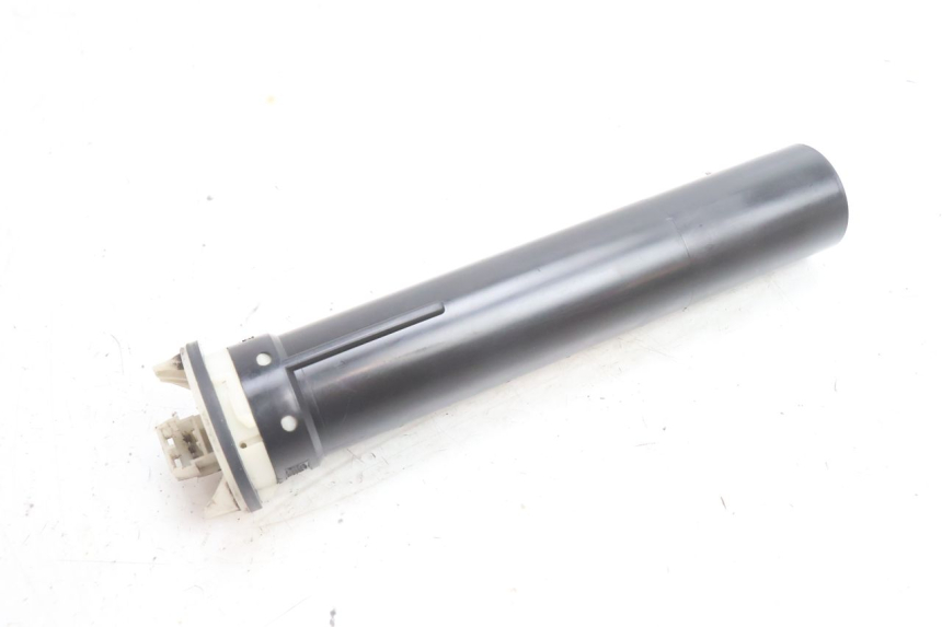 photo de BRANDSTOFNIVEAUMETER TANK PEUGEOT SATELIS 125 (2006 - 2009) - Technische close-up