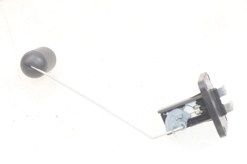 photo de BRANDSTOFNIVEAUMETER TANK APRILIA SCARABEO LIGHT 125 (2007 - 2011) - Zoom op gebruiksstaat