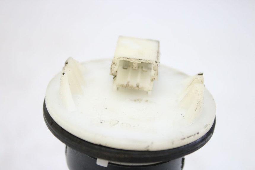 photo de BRANDSTOFNIVEAUMETER TANK APRILIA SCARABEO 100 (2003 - 2012) - Andere kijkhoek