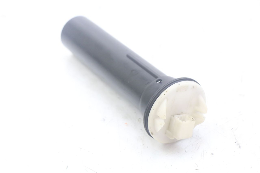 photo de BRANDSTOFNIVEAUMETER TANK APRILIA SCARABEO 100 (2003 - 2012) - Andere kijkhoek