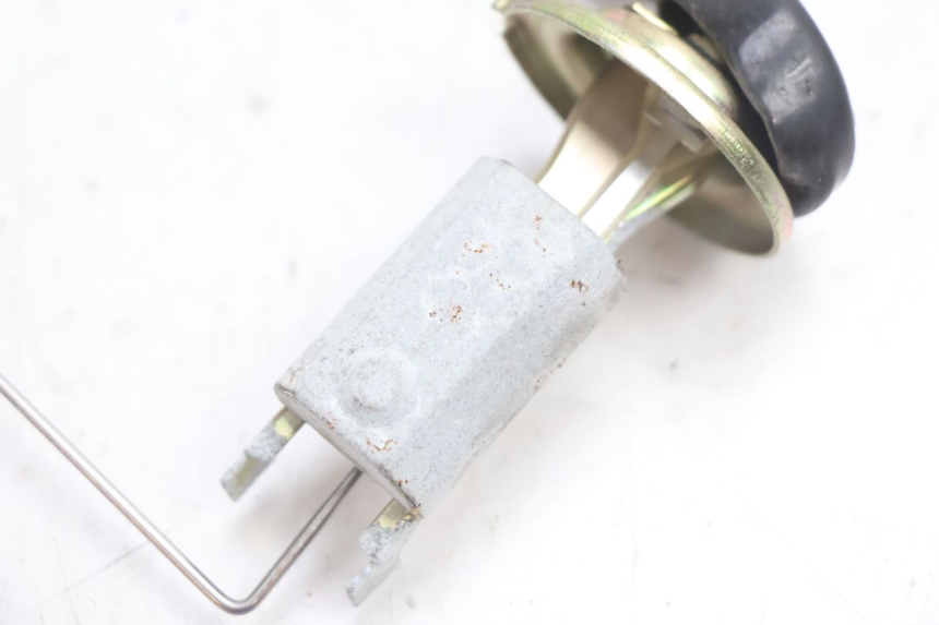 photo de BRANDSTOFNIVEAUMETER TANK PEUGEOT SPEEDFIGHT 2 AC 50 (2000 - 2009) - Detail van het onderdeel