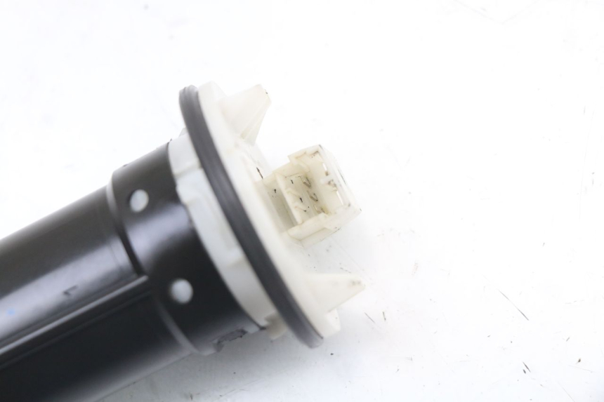 photo de BRANDSTOFNIVEAUMETER TANK APRILIA SR MOTARD 50 (2012 - 2018) - Detail van het onderdeel