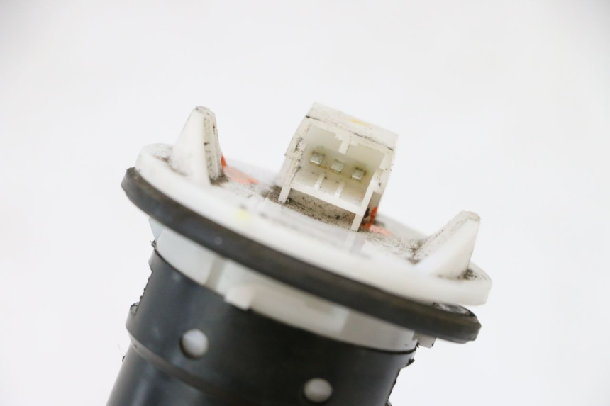 photo de BRANDSTOFNIVEAUMETER TANK APRILIA SR MOTARD 50 (2012 - 2018) - Zoom op gebruiksstaat