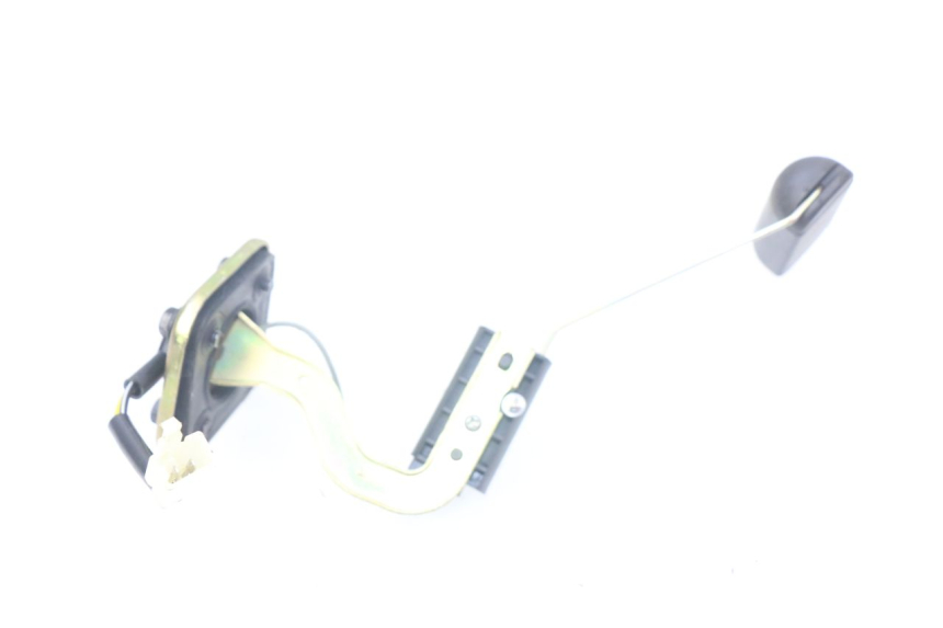 photo de BRANDSTOFNIVEAUMETER TANK PEUGEOT STREETZONE 4T 50 (2018 - 2023) - Andere kijkhoek