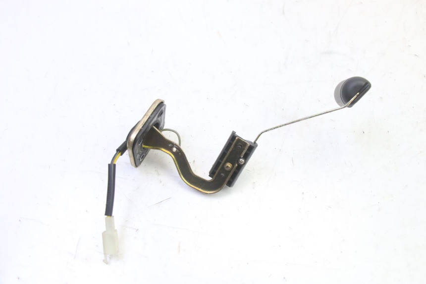 photo de BRANDSTOFNIVEAUMETER TANK PEUGEOT STREETZONE I 2T 50 (2018 - 2020) - Zoom op gebruiksstaat