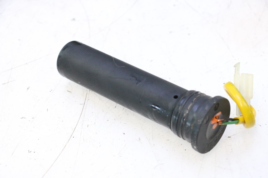 photo de BRANDSTOFNIVEAUMETER TANK MBK STUNT NAKED 50 (2004 - 2018) - Hoofdaanzicht