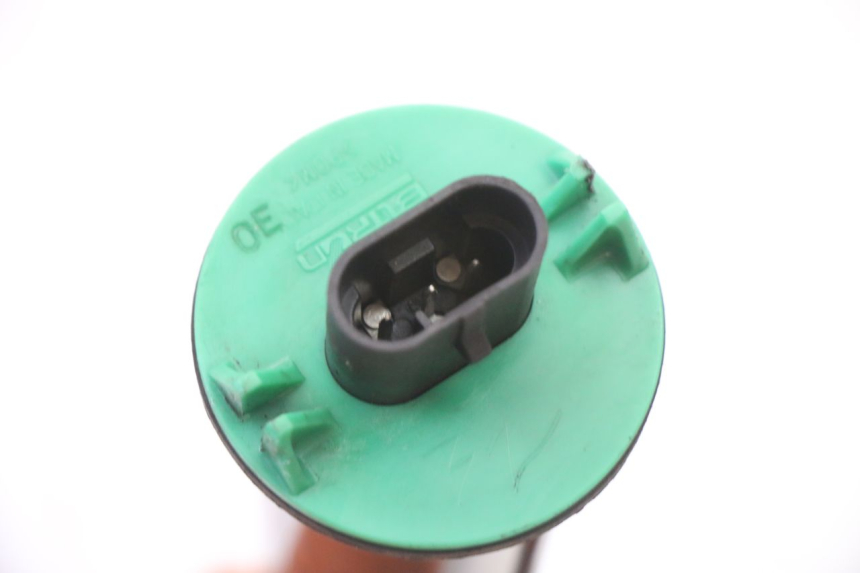 photo de BRANDSTOFNIVEAUMETER TANK PIAGGIO SUPER LX 125 (2000 - 2003) - Zoom op gebruiksstaat