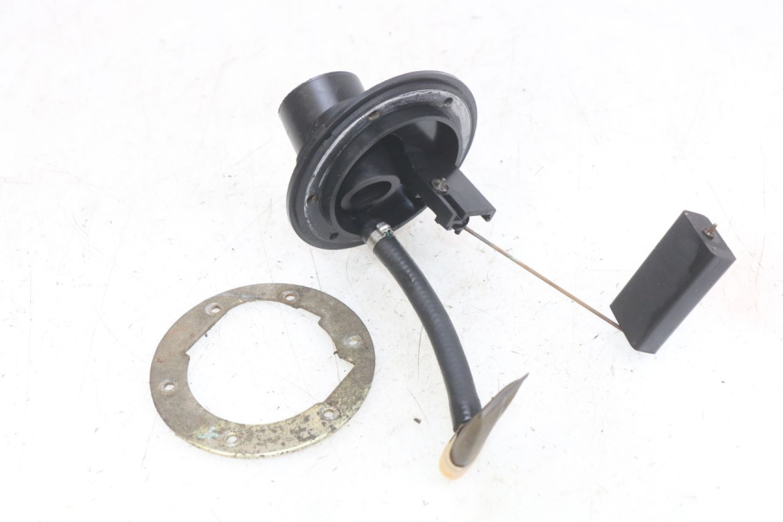 photo de BRANDSTOFNIVEAUMETER TANK PEUGEOT SV 125 (1991 - 1994) - Zoom op gebruiksstaat