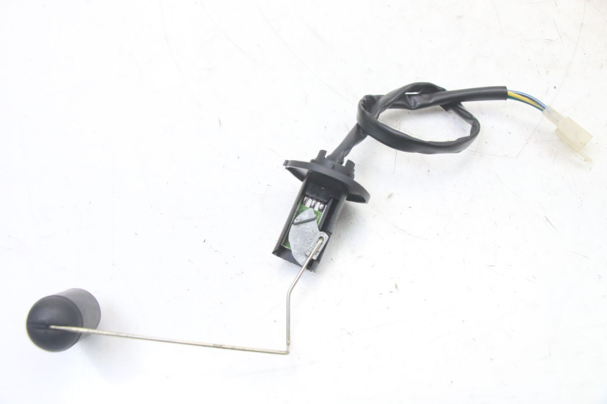 photo de BRANDSTOFNIVEAUMETER TANK TNT MOTOR ROMA 10' 2T 50 (2011 - 2018) - Hoofdaanzicht