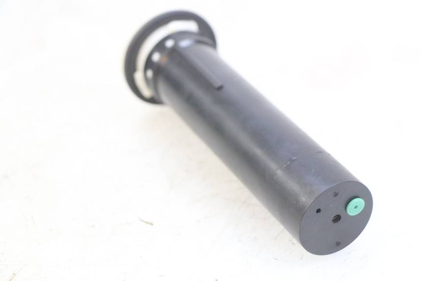 photo de BRANDSTOFNIVEAUMETER TANK PIAGGIO VESPA LX 2T 50 (2005 - 2013) - Detail van het onderdeel