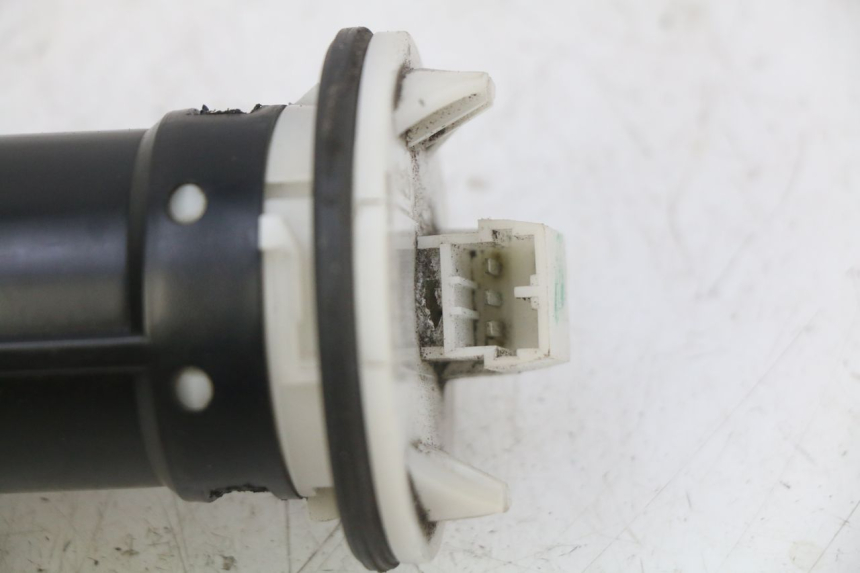 photo de BRANDSTOFNIVEAUMETER TANK PIAGGIO VESPA LX 2T 50 (2005 - 2013) - Andere kijkhoek