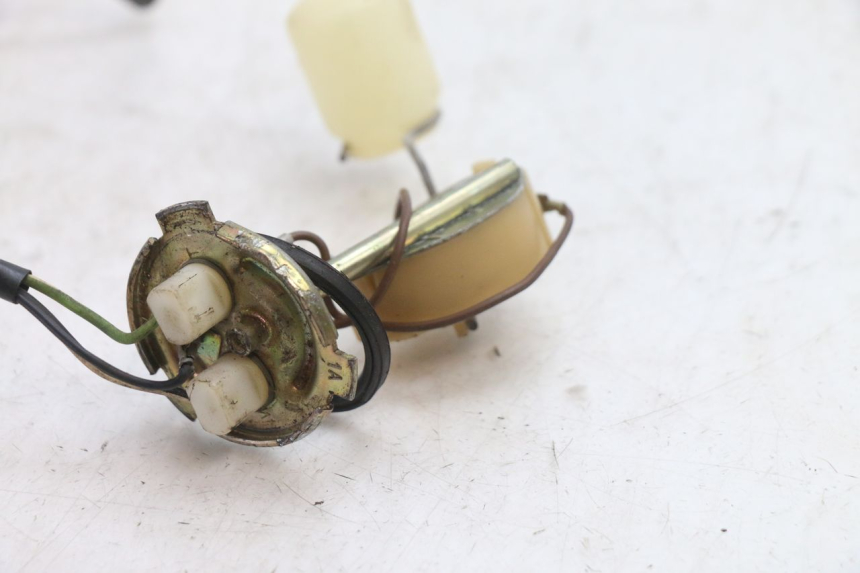 photo de BRANDSTOFTANKMETER PIAGGIO VESPA PK FL 2T 50 (1990 - 1996) - Andere kijkhoek