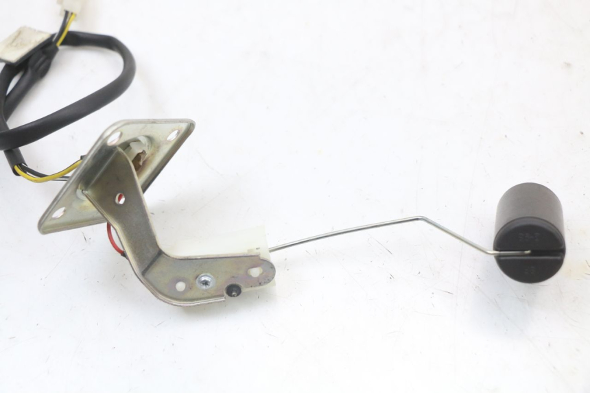 photo de BRANDSTOFNIVEAUMETER TANK PIAGGIO VESPA PRIMAVERA 4T 50 (2021 - 2024) - Andere kijkhoek