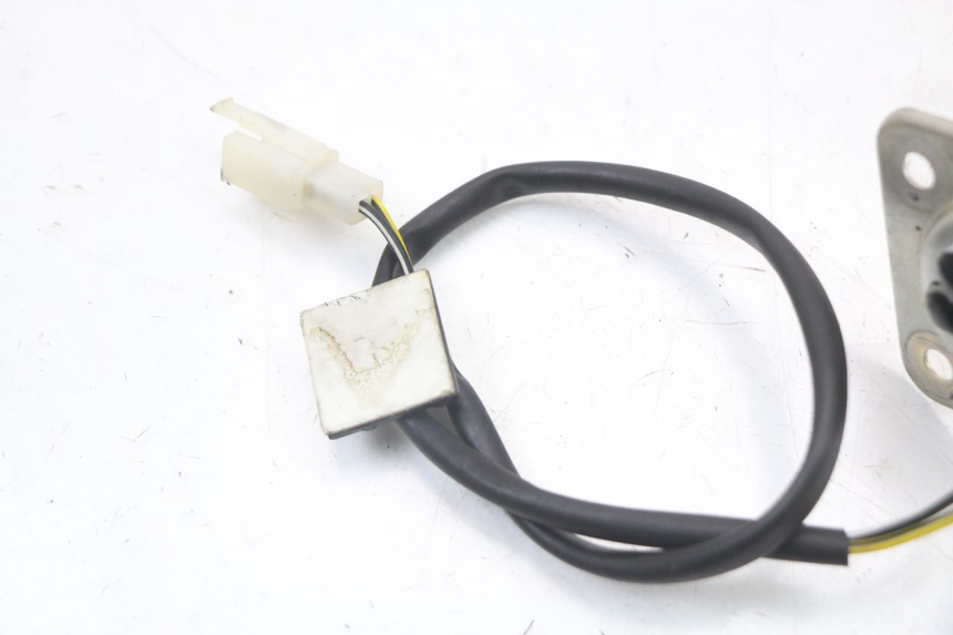 photo de BRANDSTOFNIVEAUMETER TANK PIAGGIO VESPA PRIMAVERA 4T 50 (2021 - 2024) - Technische close-up