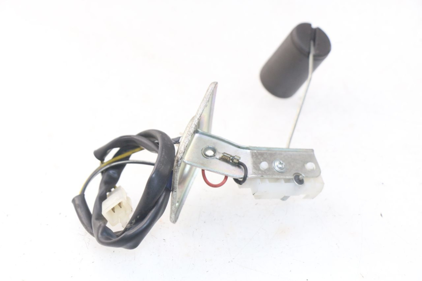 photo de BRANDSTOFNIVEAUMETER TANK PIAGGIO VESPA SPRINT 2T 50 (2014 - 2018) - Detail van het onderdeel