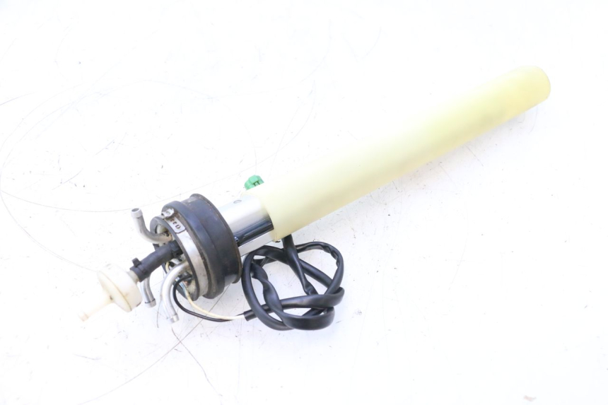 photo de BRANDSTOFTANKMETER YAMAHA WAVE RUNNER GP R 1200 (2000 - 2003) - Hoofdaanzicht