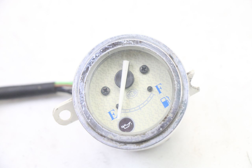 photo de BRANDSTOFNIVEAUMETER TANK YAMAHA WHY 50 (1998 - 2000) - Detail van het onderdeel