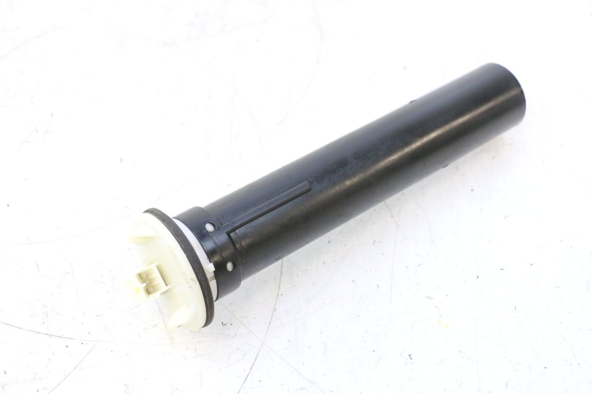 photo de BRANDSTOFTANKMETER PIAGGIO X8 STREET 125 (2006 - 2007) - Hoofdaanzicht