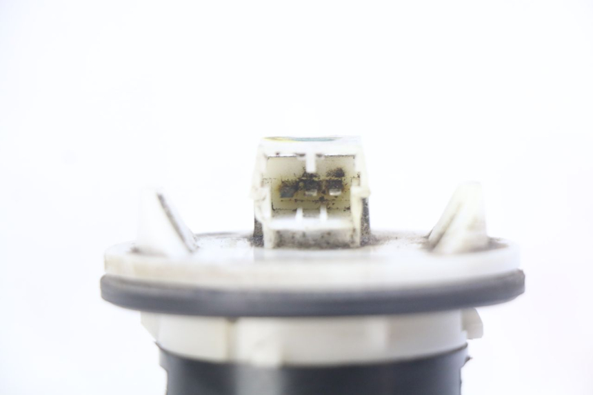 photo de BRANDSTOFNIVEAUMETER TANK PIAGGIO XEVO - X EVO 125 (2007 - 2017) - Zoom op gebruiksstaat