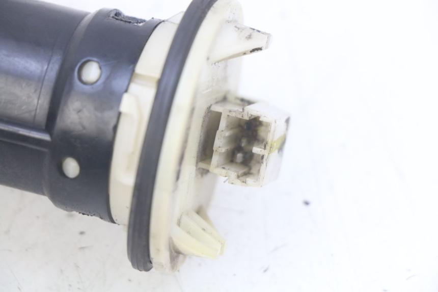 photo de BRANDSTOFNIVEAUMETER TANK PIAGGIO XEVO - X EVO 125 (2007 - 2017) - Technische close-up