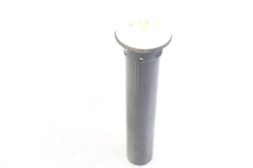 photo de BRANDSTOFNIVEAUMETER TANK PIAGGIO XEVO - X EVO 125 (2007 - 2017) - Zoom op gebruiksstaat
