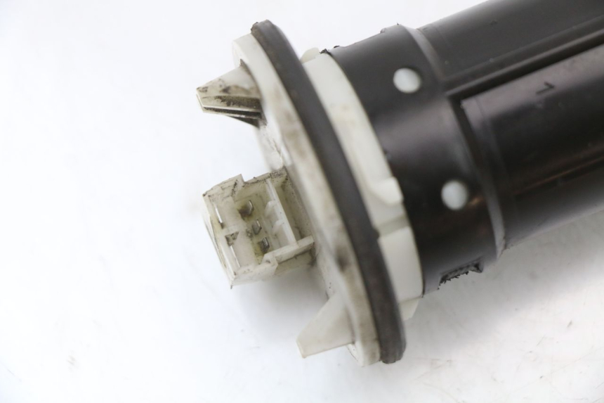 photo de BRANDSTOFNIVEAUMETER TANK PIAGGIO XEVO - X EVO 125 (2007 - 2017) - Detail van het onderdeel