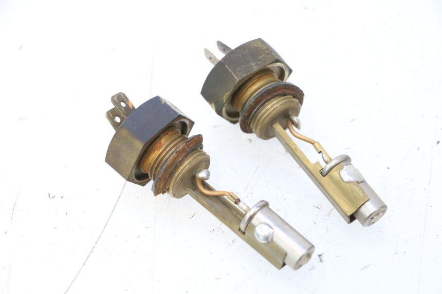 photo de BRANDSTOFTANKMETER HONDA XRV AFRICA TWIN 750 (1990 - 1992) - Hoofdaanzicht