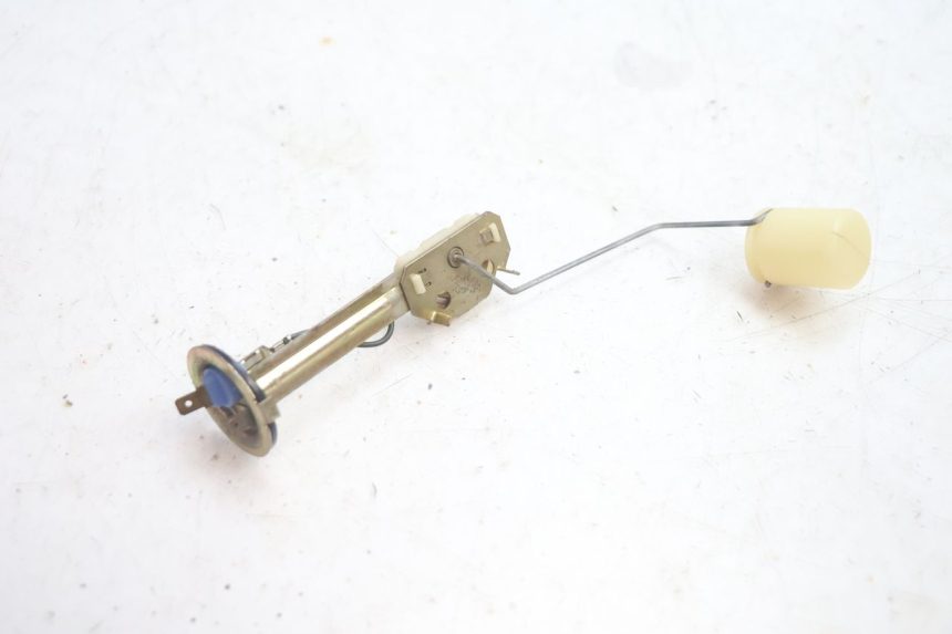 photo de BRANDSTOFNIVEAUMETER TANK YAMAHA YP MAJESTY 125 (2002 - 2006) - Technische close-up
