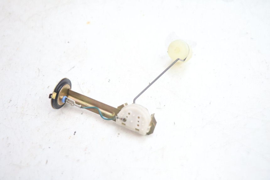 photo de BRANDSTOFNIVEAUMETER TANK YAMAHA YP MAJESTY 125 (2002 - 2006) - Detail van het onderdeel
