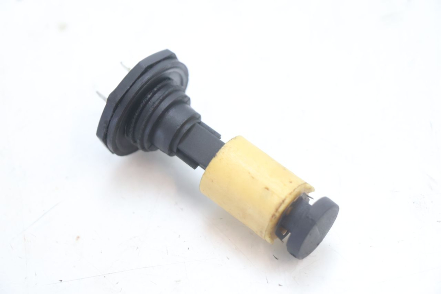 photo de BRANDSTOFNIVEAUMETER TANK PIAGGIO ZIP 4T 50 (2006 - 2017) - Andere kijkhoek