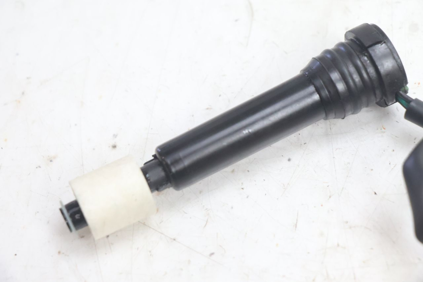 photo de OLIEPEILMETER TANK KYMCO AGILITY FR 2T 50 (2012 - 2017) - Detail van het onderdeel