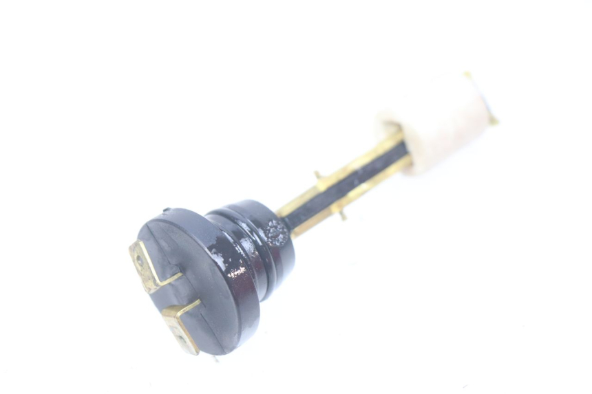 photo de OLIEPEILSTOK TANK MBK BOOSTER SPIRIT 50 (2004 - 2017) - Detail van het onderdeel