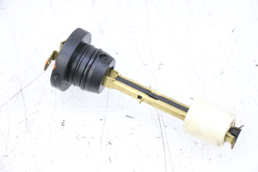 photo de OLIEPEILSTOK TANK MBK BOOSTER SPIRIT NAKED 50 (2004 - 2017) - Hoofdaanzicht