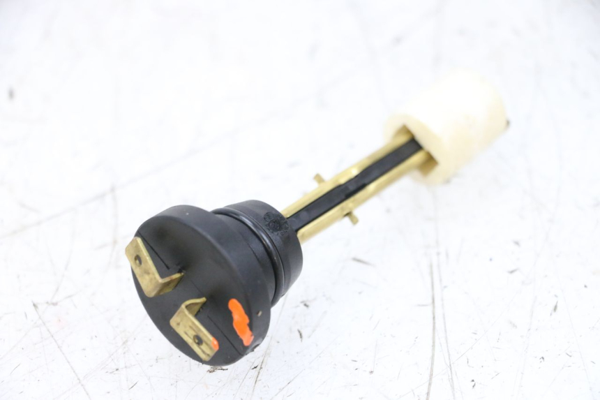 photo de OLIEPEILSTOK TANK MBK BOOSTER SPIRIT NAKED 50 (2004 - 2017) - Detail van het onderdeel