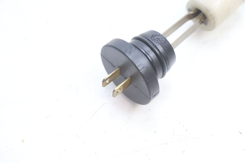 photo de OLIEPEILMETER TANK PEUGEOT BUXY 50 (1993 - 1998) - Detail van het onderdeel