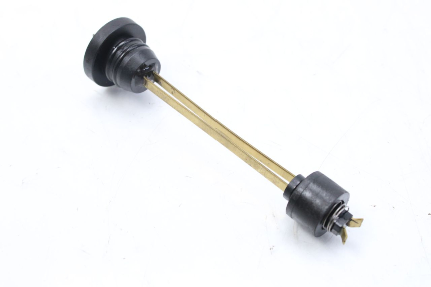 photo de OLIEPEILSTOK TANK PEUGEOT CITYSTAR 50 (2013 - 2017) - Andere kijkhoek