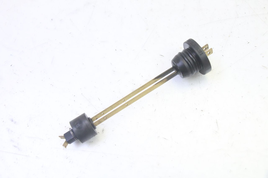 photo de OLIEPEILSTOK TANK PEUGEOT CITYSTAR 50 (2013 - 2017) - Detail van het onderdeel