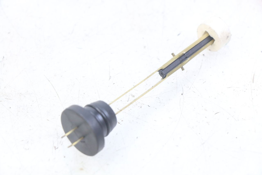 photo de OLIEPEILSTOK TANK PEUGEOT ELYSTAR 50 (2002 - 2014) - Hoofdaanzicht