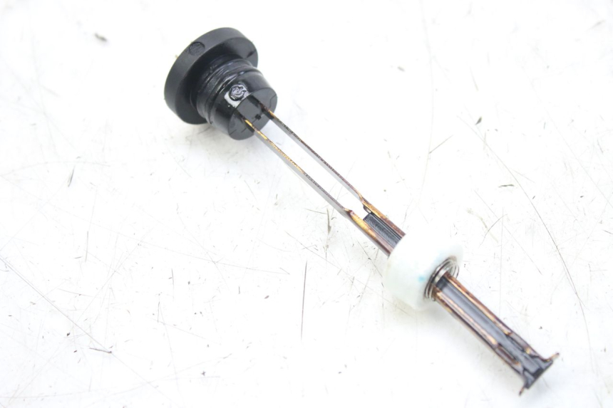 photo de OLIEPEILSTOK TANK PEUGEOT ELYSTAR 50 (2002 - 2014) - Detail van het onderdeel