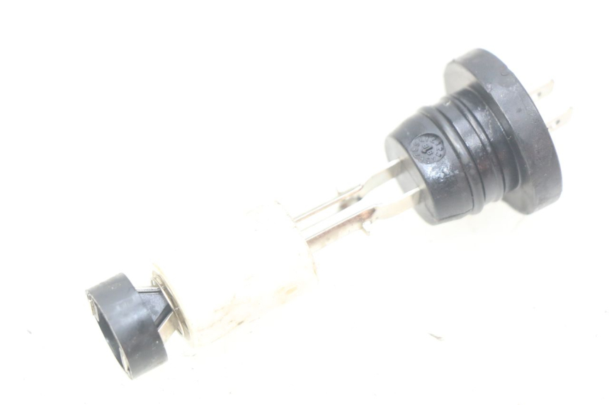 photo de OLIEPEILSTOK TANK HONDA FES PANTHEON 2T 125 (1998 - 2002) - Detail van het onderdeel