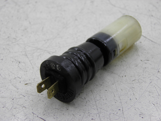photo de OLIEPEILSTOK TANK HONDA NH VISION 50 (1985 - 1994) - Hoofdaanzicht