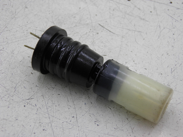 photo de OLIEPEILSTOK TANK HONDA NH VISION 50 (1985 - 1994) - Detail van het onderdeel