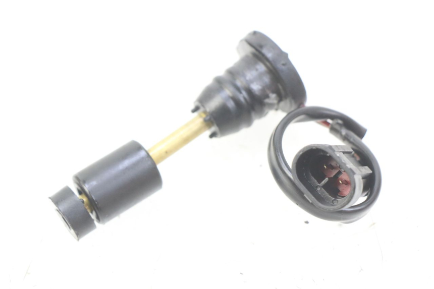 photo de OLIEPEILSTOK TANK RIDE KALLIO 50 (2010 - 2019) - Zoom op gebruiksstaat