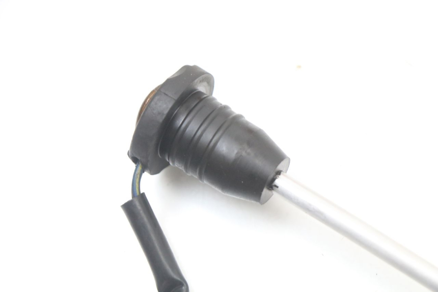 photo de OLIEPEILSTOK TANK KAWASAKI KDX 125 (1990 - 1991) - Detail van het onderdeel