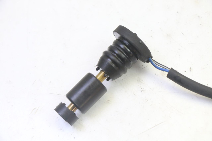 photo de OLIEPEILSTOK TANK PEUGEOT KISBEE 2T 50 (2010 - 2017) - Detail van het onderdeel