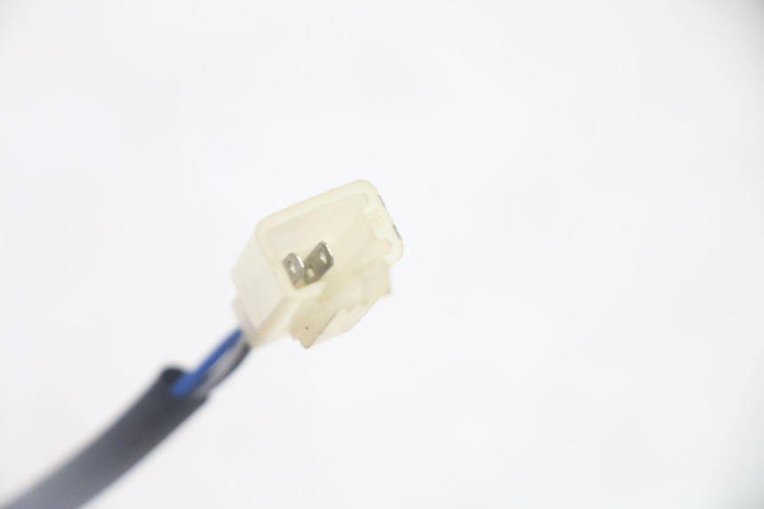 photo de OLIEPEILSTOK TANK PEUGEOT KISBEE 2T 50 (2010 - 2017) - Andere kijkhoek