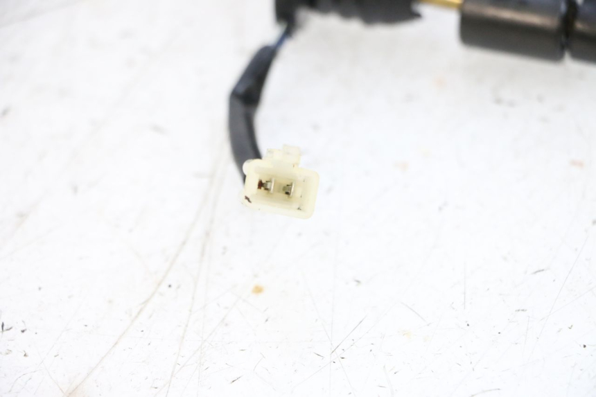 photo de OLIEPEILSTOK TANK PEUGEOT KISBEE 2T 50 (2010 - 2017) - Zoom op gebruiksstaat