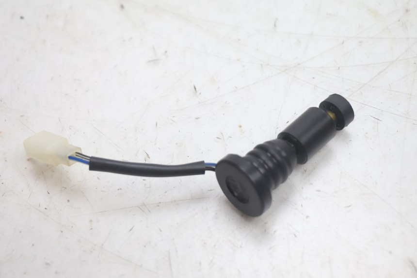 photo de OLIEPEILSTOK TANK PEUGEOT KISBEE 2T 50 (2010 - 2017) - Detail van het onderdeel