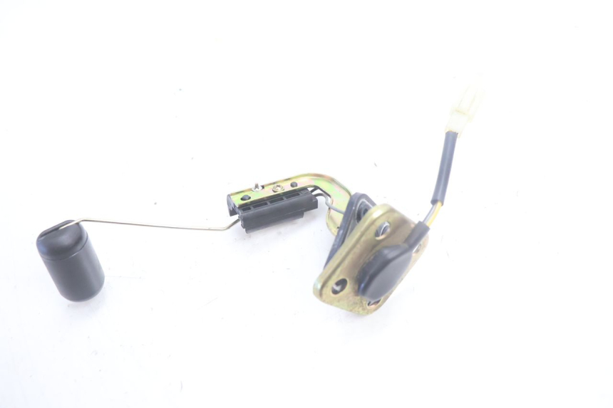 photo de OLIETANKMETER PEUGEOT KISBEE 4T 50 (2018 - 2022) - Detail van het onderdeel